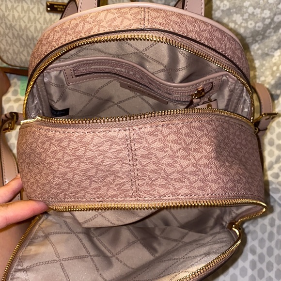 Less than a year old bag. - Picture 2 of 2